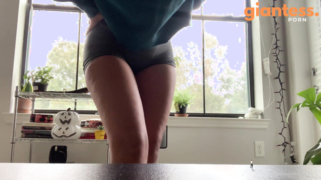 Eliza Shrinking