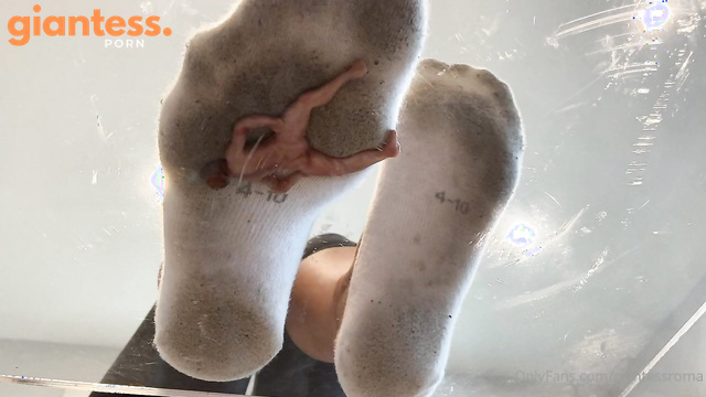 Giantess Roma Shrinking