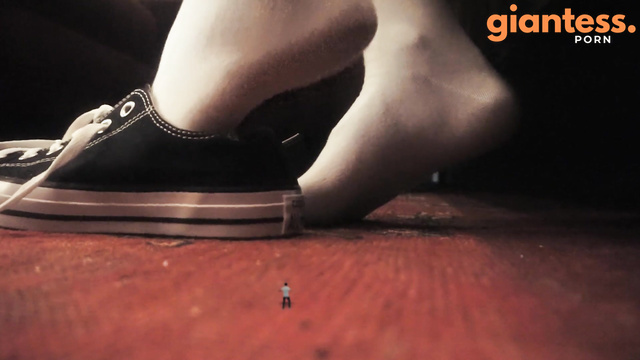 Giantess Roma Run My Stepdaughter Doesnt See Us SFX