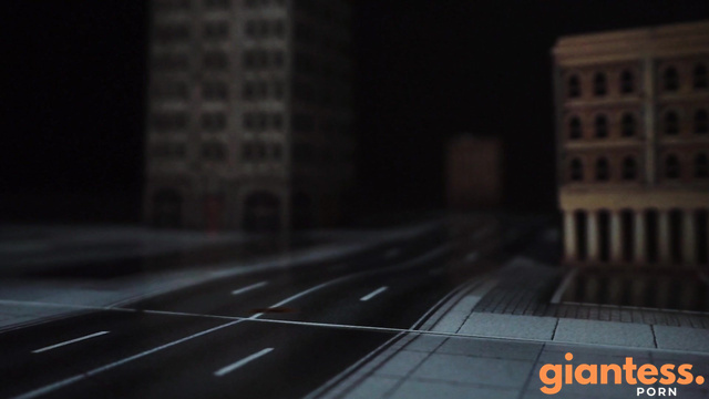Giantess Roma Alien