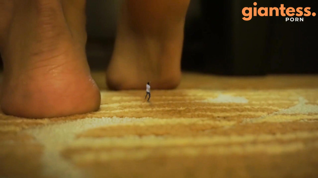 Giantess Roma’s hotel massacre 2