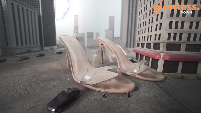 Giantess Ave - The Model Mayhem