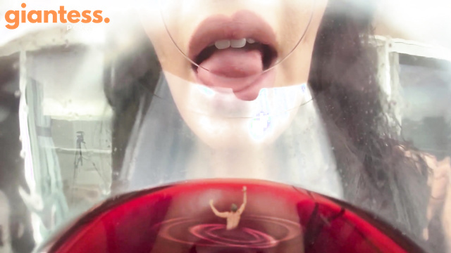 Giantess Mila – The Groundhog Day