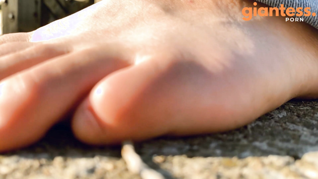 Canadian Giantess - My Brothers School Project Part One