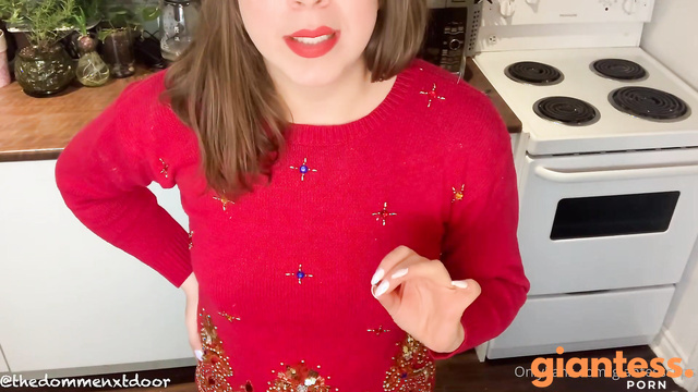 Larger Than Life – The Christmas Cookie starring Mistress Freya