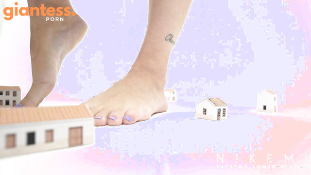 Nikemd – Adriana Neighborhood Crush