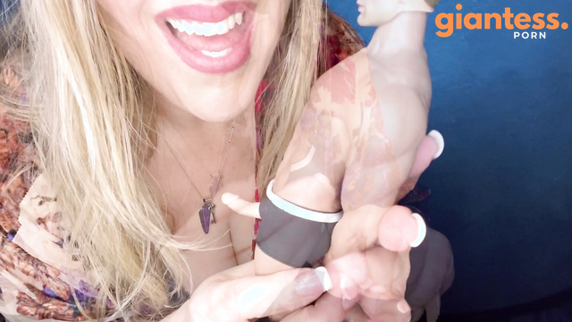 Brianna Kelly – I Ate My Date