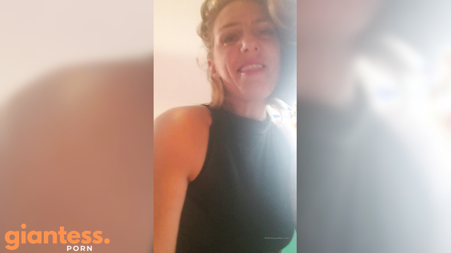 Giantess Requests – Giantess Finds Her little Foot Boy Sneaking
