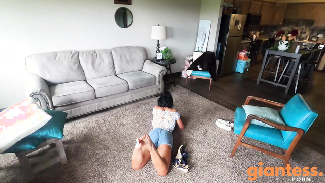 Giantess Requests – Little Bug, Buzzing Around At My Feet