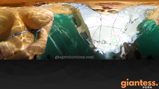 Giantess Requests – Sexy Underwater Tease With Nude Giantess Sorceress