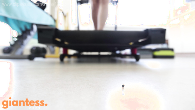 Giantess Shrinking Feet - Unaware SFX Epic feat Goddess Sofi