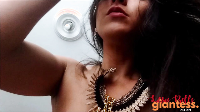 Lissie Belle - Queen of Sheba Swallows You