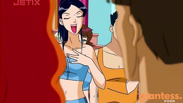 【Giantess Growth 巨大娘】Attack of the 50 Foot Mandy - Totally Spies [Remastered to HD]