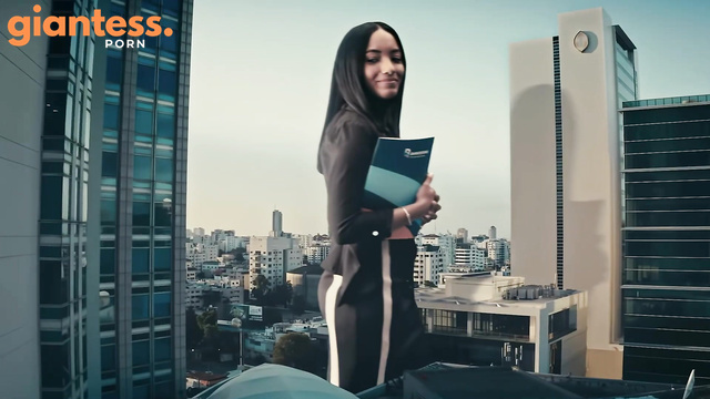 Banreservas - Giantess Ad (4K Remaster) 巨大娘