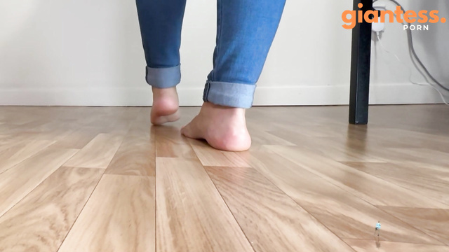 World Unseen Films - Watch Beauty Marks Feet 3