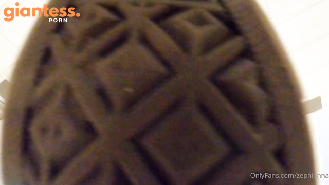 Zephianna – Hey Doormat I See You Down There
