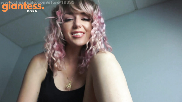 Sablique Von Lux Shrinking
