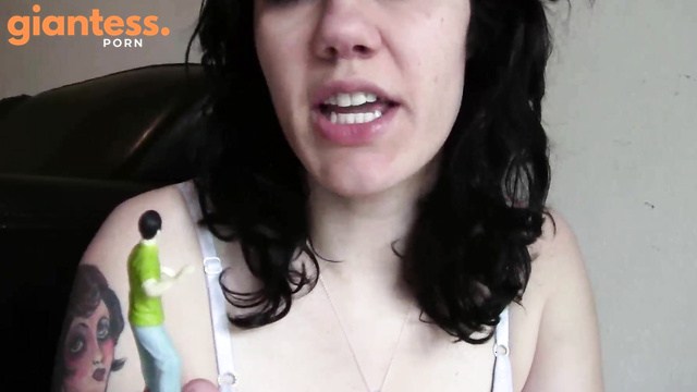 Lucy Skye – Giantess Lucy Eats Losers