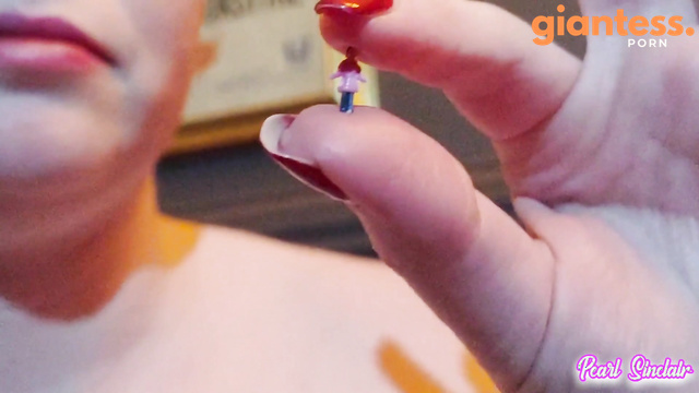 Giantess Squeeze And Snacking Fantasy