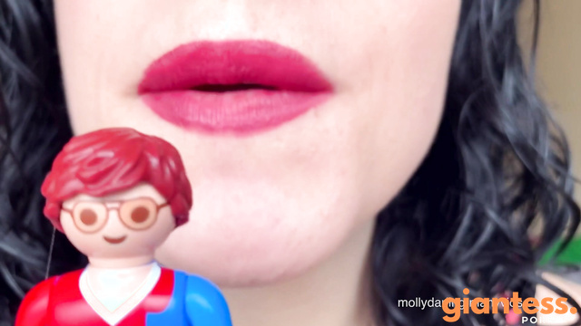 Giantess Threatens To Eat You