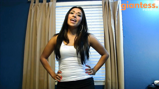 Giantess Teacher