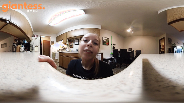 Zaurus Swallowed Alive VR