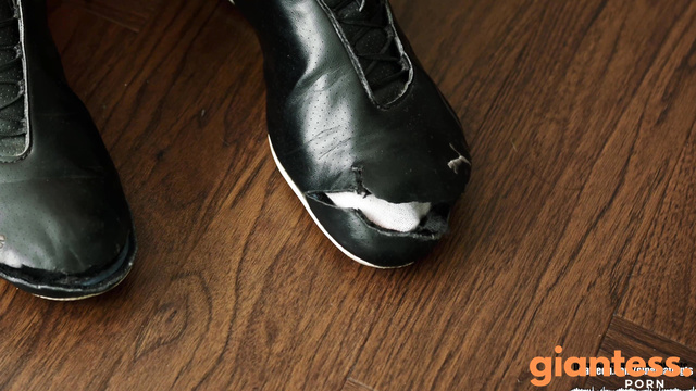 Cinematic GTS - Growing Feet Vfx