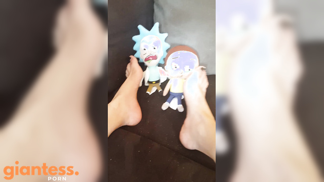 Alicethe Goth – Giantess Tramples Rick In Morty Barefoot