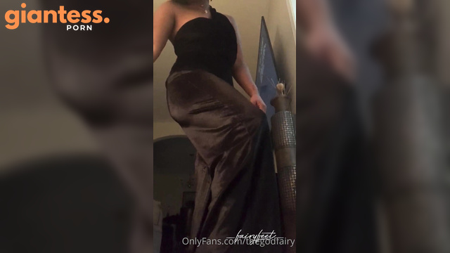 Fairy Feet –  Min Giantess Crush