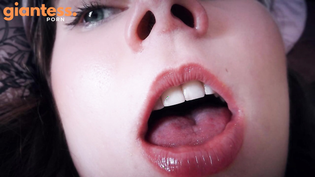 Sex With Horny Giantess
