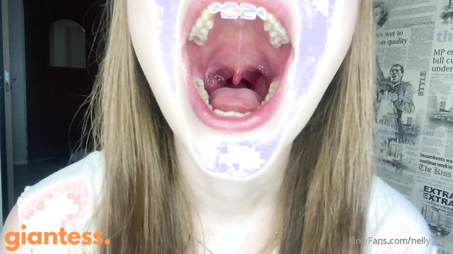 Nelly Giantess - These Gummy Bears Themselves Asked Me To Swallow Them