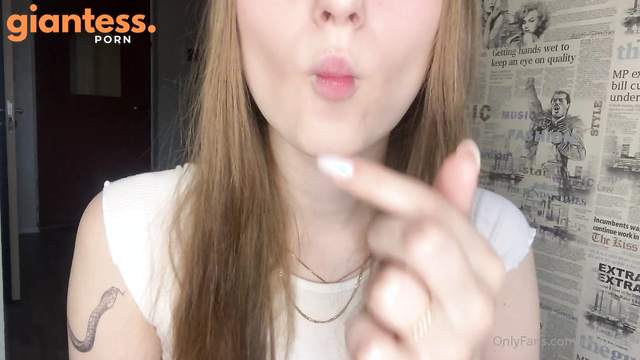 Nelly Giantess - These Gummy Bears Themselves Asked Me To Swallow Them