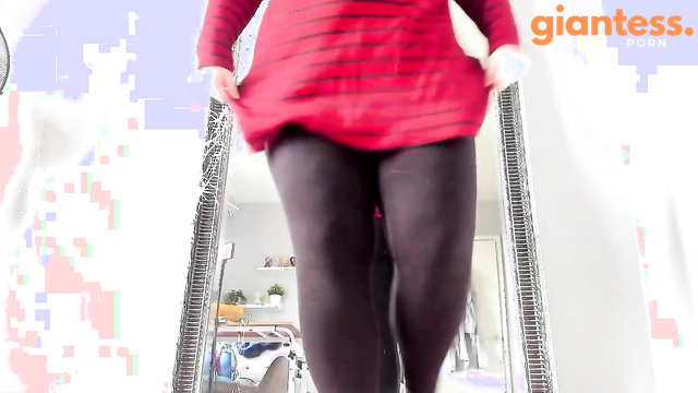 Julie Bliss - Live Stream Recording Swallowing Tinies