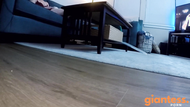Housewife Ginger - Resting And Eating Giantess Don't Want Dominate On Tiny You