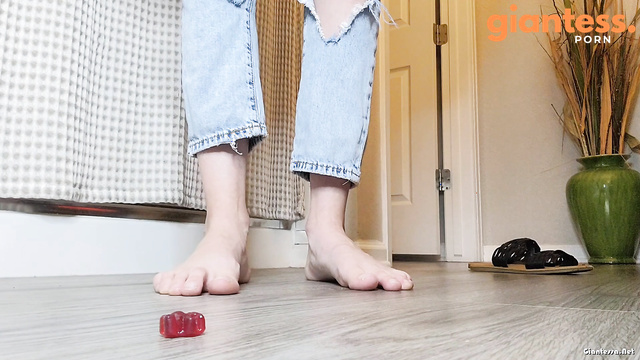 Sweet Sole Princess Giantess And Her Tiny Gummy Bear VS Big Soles