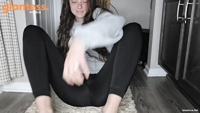 Toe Dexterity: Look At How Flexible My Huge Sweet Soles Really Are, Tiny Toy