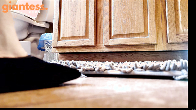 WorldUnseenFilms - Micro Mite Invasion: Trying To Jump On The Giantess’s Bare Toes