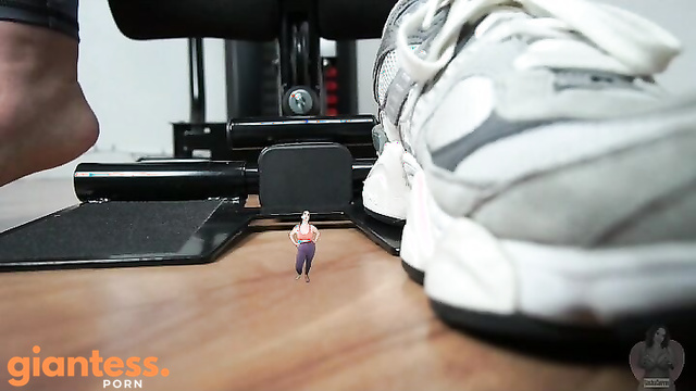 SashaCurves - Thick Giantess Found Tiny In Her Sneakers After Gym Session
