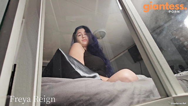 Freya Reign - Busty Naked Giantess Keeps You In A Cage As An After Nap Snack