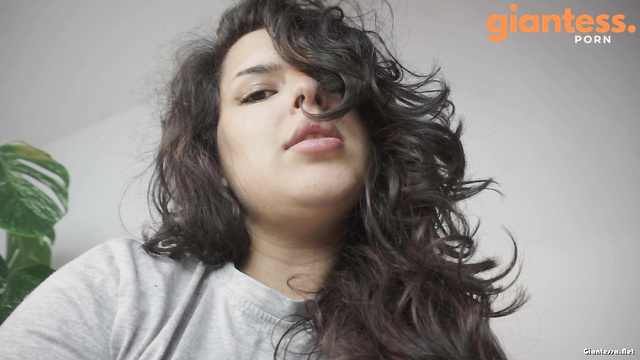 Mayapetite -  Pregnant Giantess Confesses to a Tiny Man About Wanting to Eat Him