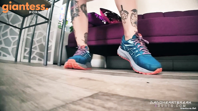 Bratty Foot Girls - Nano Heartbreak With Giantess Mia Hope in Her New Sneakers
