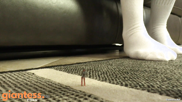 Ginary's Giantess Adventures - Giantess Paris Love Squashes Tiny Humans In Her Kitchen