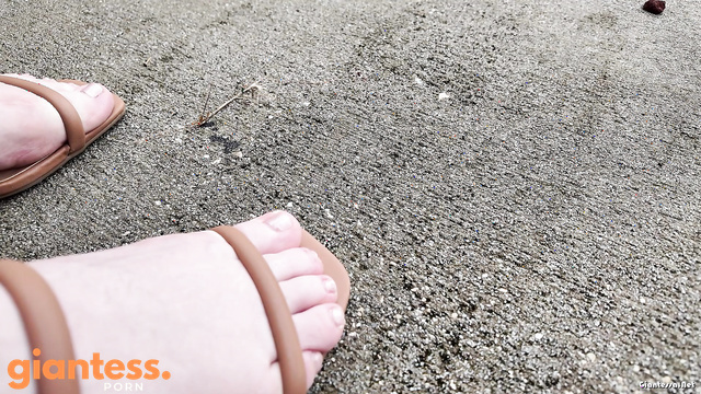 WorldUnseenFilms - Unaware Giantess in The Garden: Accidental Micro Popping