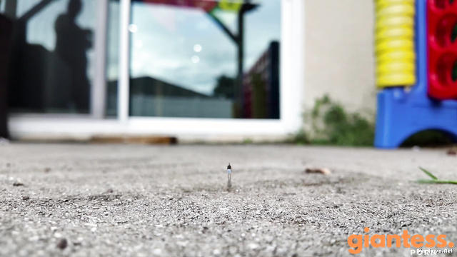 WorldUnseenFilms - Unaware Giantess in The Garden: Accidental Micro Popping