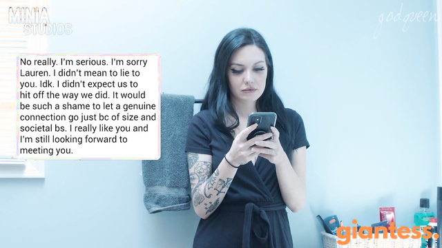 Godqueen - Tiny Me Can’t Convince Brunette Tattooed Lover Lauren Ashlyn to Date