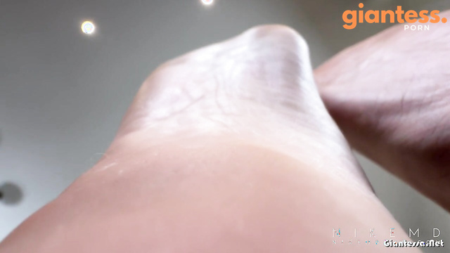 Nikemd - Unaware of What She’s Stepping On: Kristiana And The Tiny Bug
