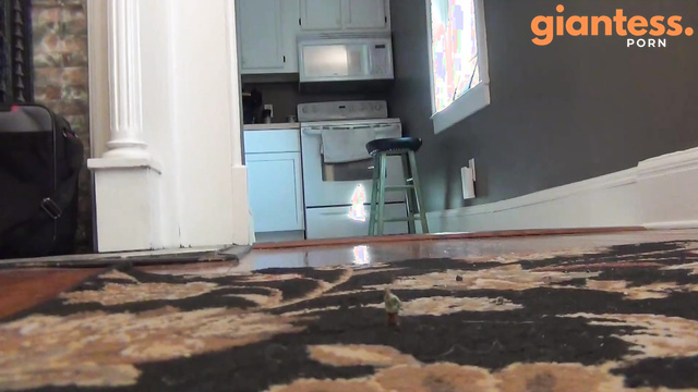 Southern Giantess - Accidental Ass-Smothering With Krystal Happens Constantly