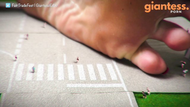 FairTradeFeet - City Rooftops & Stomps Of Mad Barefoot Giantess With Red Toenails