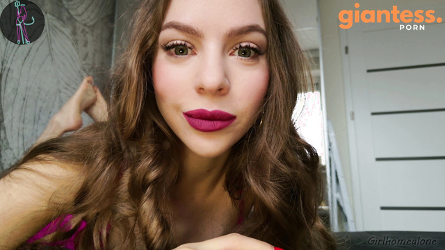 Girlhomealone - Giantess Always Hungry: Slowly And Sensual Chewing Gummy Bears