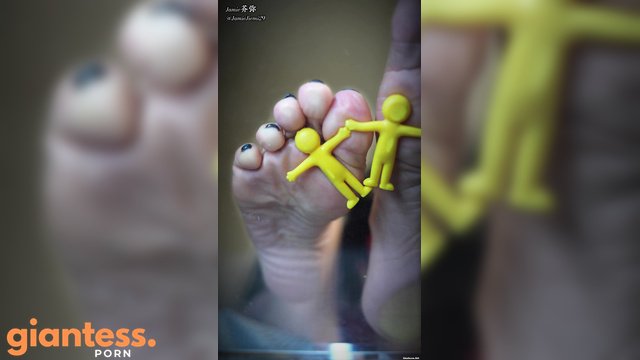 Jamie Feet - The Most Worthless Tiny People I Have Ever Trampled On In My Life